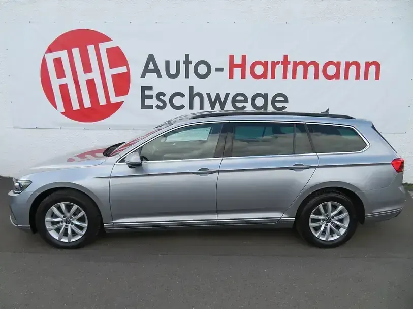 Second-hand VW Passat Business 150 CP (110 kW) 2024 Argintiu Break