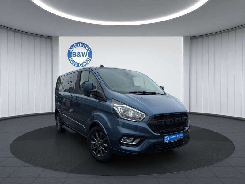 Chromablau metallic Gebraucht 2021 Ford Tourneo Custom Titanium Van / Kleinbus | 38.499 € (Fairer Preis) - Bild 1/4