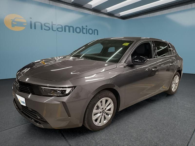 Grau Gebraucht 2025 Opel Astra Limousine | 25.249 € (Guter Preis) - Bild 1/4