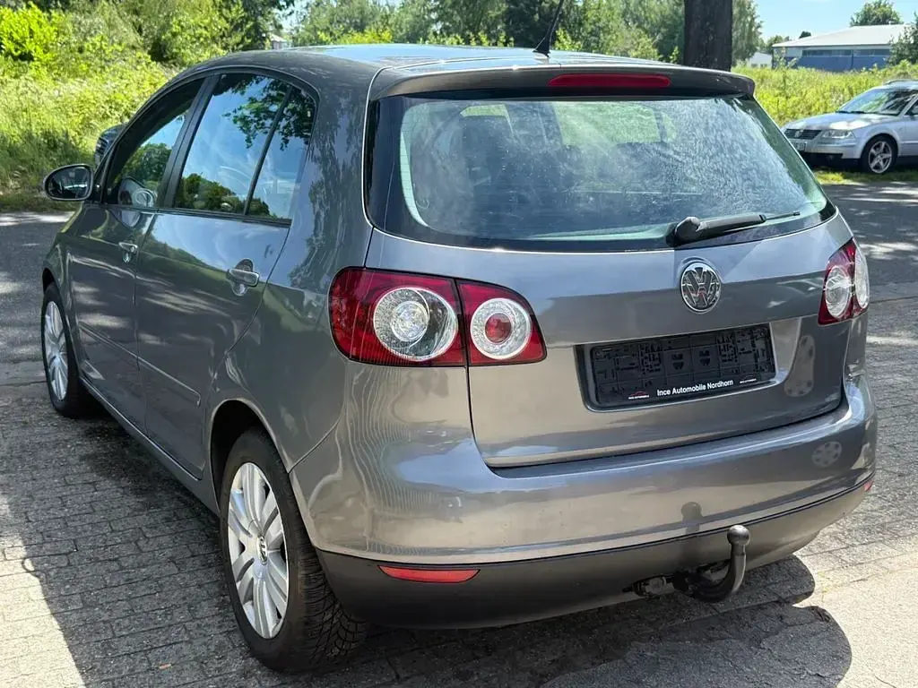 Gebraucht VW Golf Plus Edition 140 PS (102 kW) 2008 Grau Van / Kleinbus
