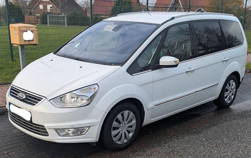 Weiß Gebraucht 2012 Ford Galaxy Titanium Van / Kleinbus | 6.400 € (Fairer Preis) - Bild 1/4