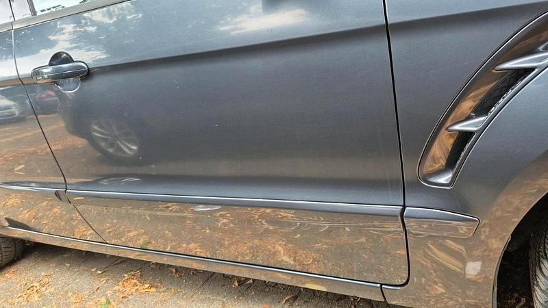 Grau Gebraucht 2007 Ford S-MAX S Van / Kleinbus | 3.500 € (Fairer Preis) - Bild 1/4