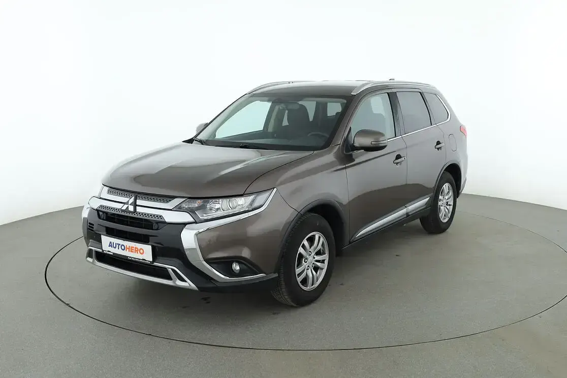 Gebraucht Mitsubishi Outlander Diamant Edition 150 PS (110 kW) 2019 SUV