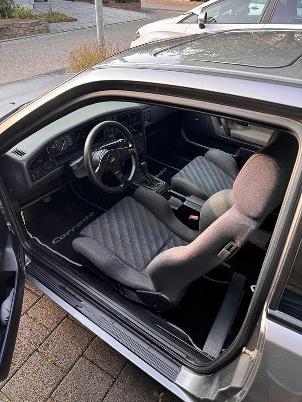 Gebraucht VW Corrado 190 PS (139 kW) 1991 Grau Coupé