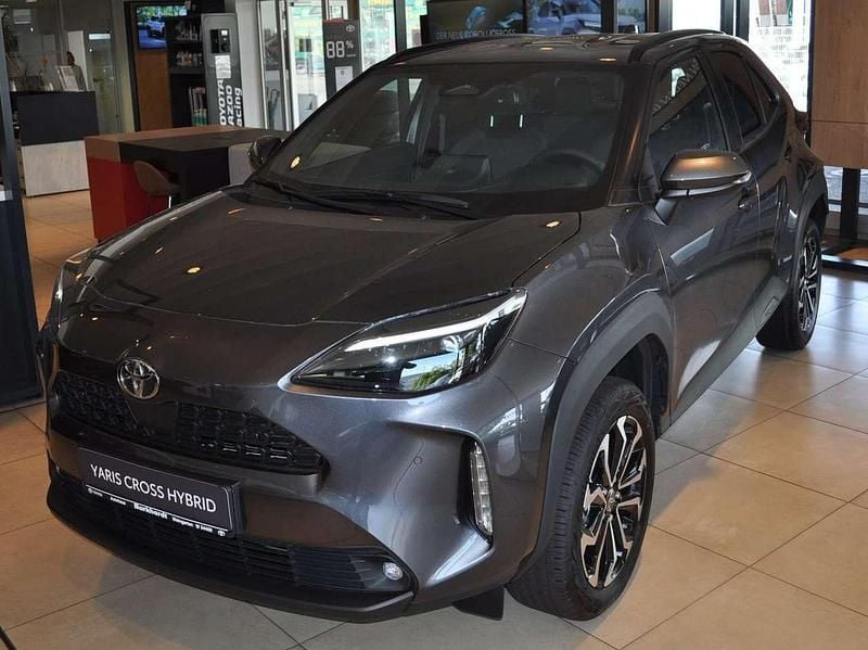 Marlingrau Neu 2025 Toyota Yaris Cross SUV | 28.950 € (Fairer Preis) - Bild 1/4