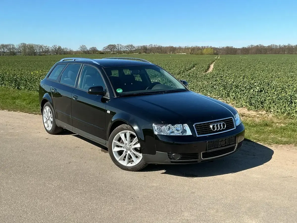 Gebraucht Audi A4 Performance 131 PS (96 kW) 2002 Schwarz Kombi