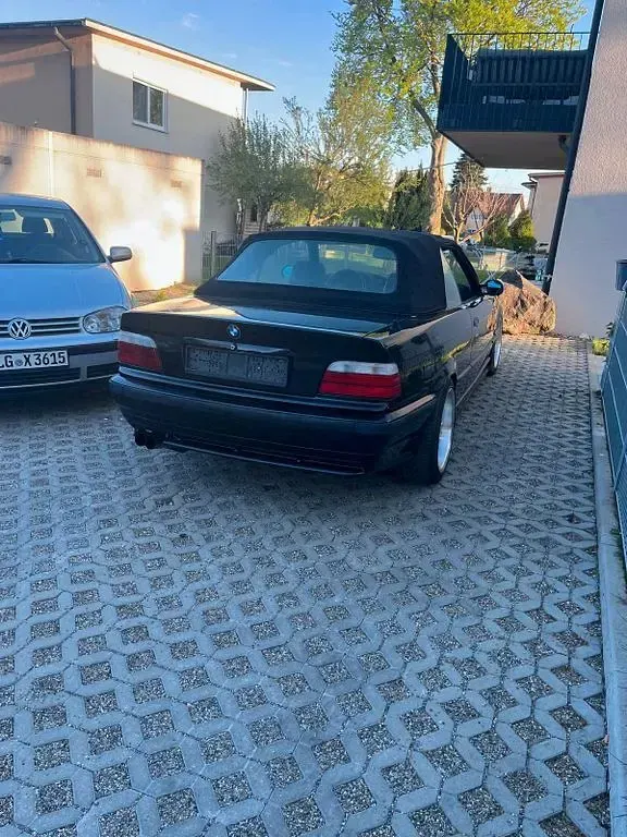 Gebraucht BMW 328 Cabriolet Performance 193 PS (141 kW) 1996 Schwarz Cabrio