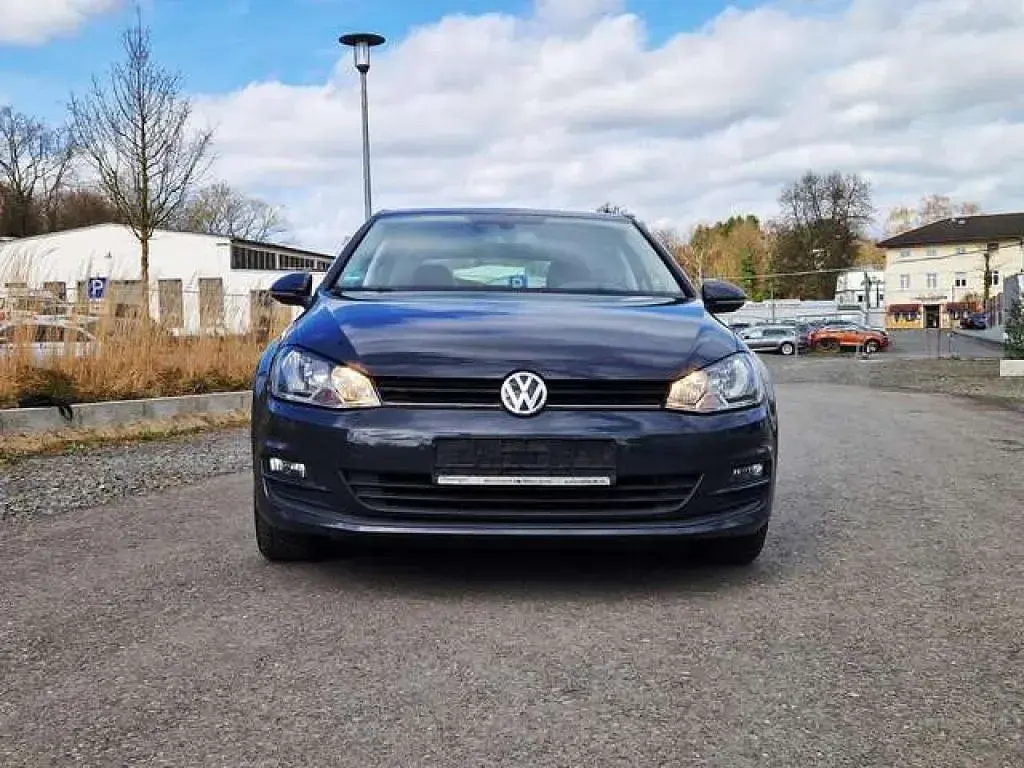 Gebraucht VW Golf VII Cup 110 PS (80 kW) 2015 Uranograu Kleinwagen