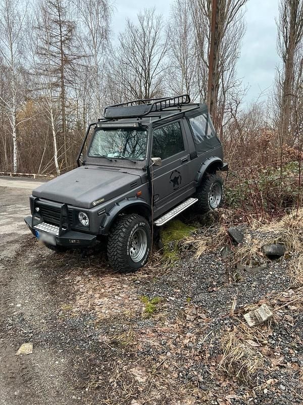 Usado Suzuki Samurai 80 HP (58 kW) 1991 Cinzento SUV