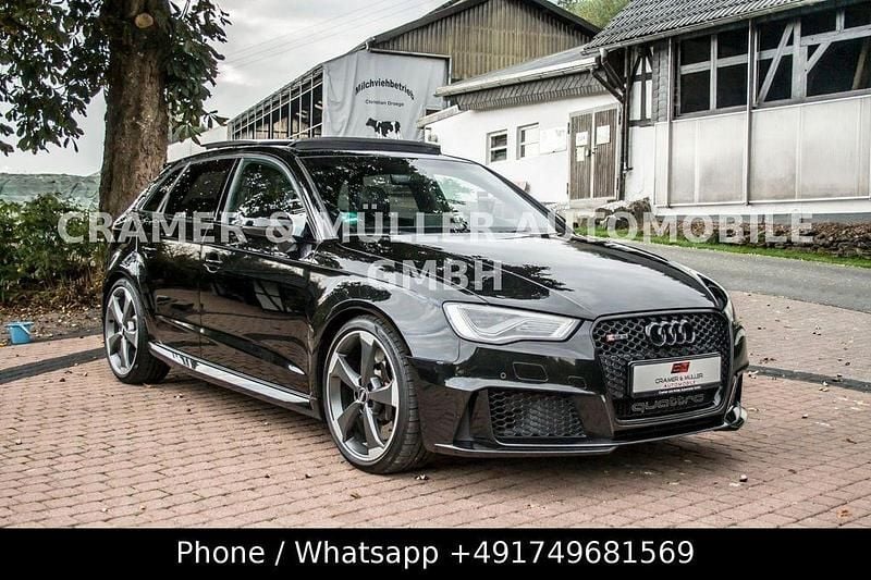 Second-hand Audi RS3 Comfort 367 CP (269 kW) 2015 Negru Berlinǎ