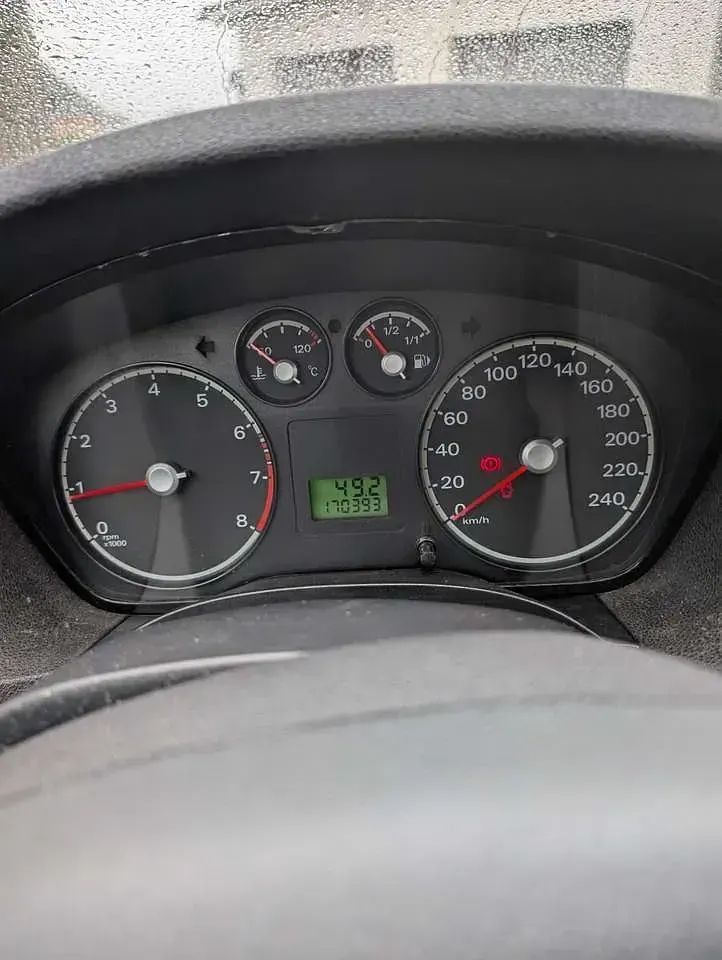 Gebraucht Ford Focus Trend 80 PS (58 kW) 2005 Limousine