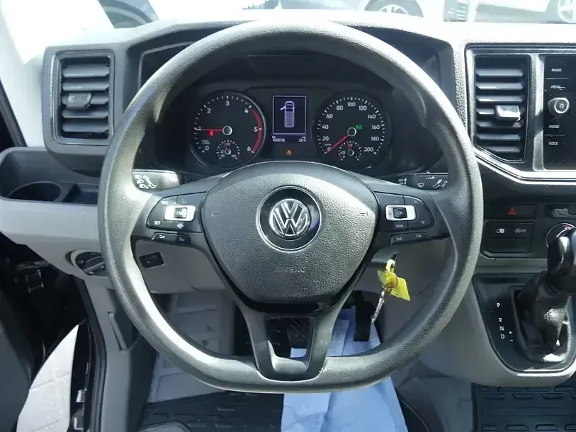 Gebraucht VW Crafter 177 PS (130 kW) 2019 Candyweiß Van