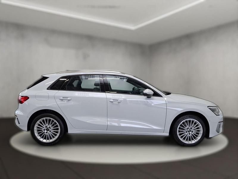Gebraucht Audi A3 Advanced Plus 116 PS (85 kW) 2024 Metallic