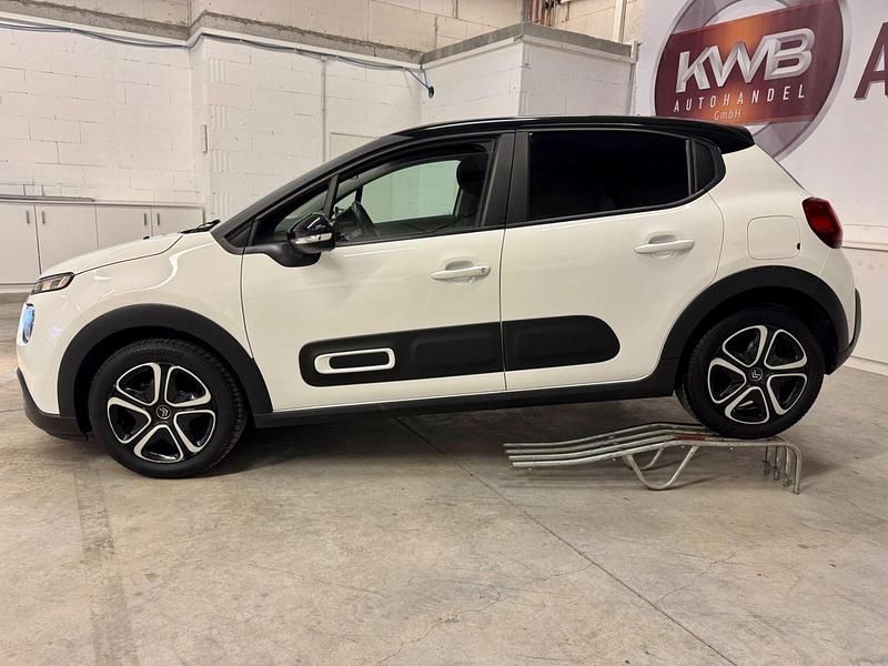 Weiß Gebraucht 2018 Citroën C3 Feel Kleinwagen | 8.900 € (Fairer Preis) - Bild 1/4
