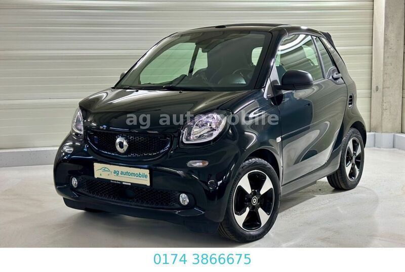 Tridion sicherheitszelle in bl Gebraucht 2018 Smart ForTwo Electric Drive Cabrio | 8.400 € (Fairer Preis) - Bild 1/4