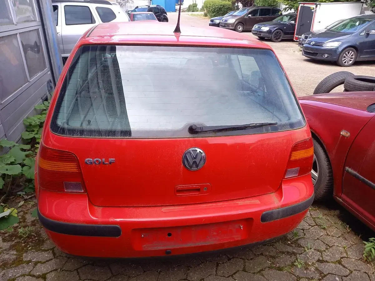 Gebraucht VW Golf IV 75 PS (55 kW) 1998 Rot Kleinwagen