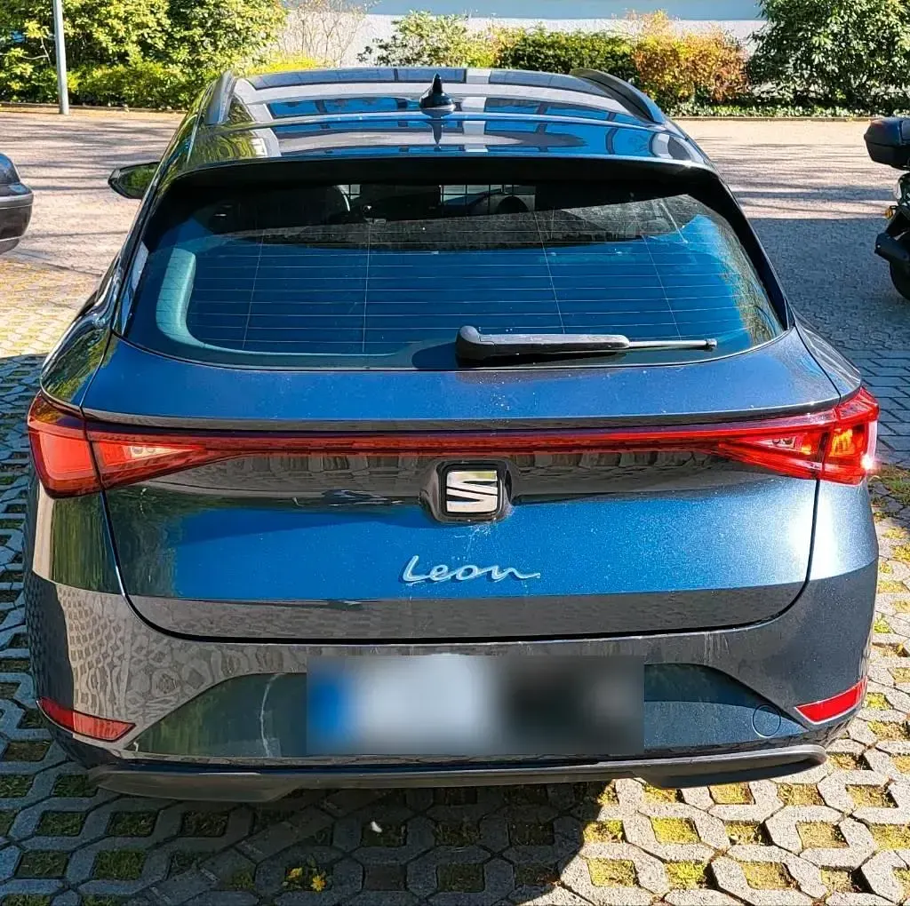 Gebraucht Seat Leon 150 PS (110 kW) 2021 Grau Kombi