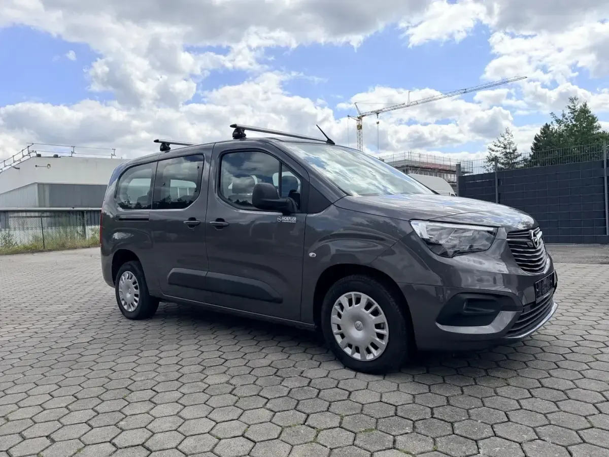 Gebraucht Opel Combo Life Edition 110 PS (80 kW) 2021 Grau Kombi