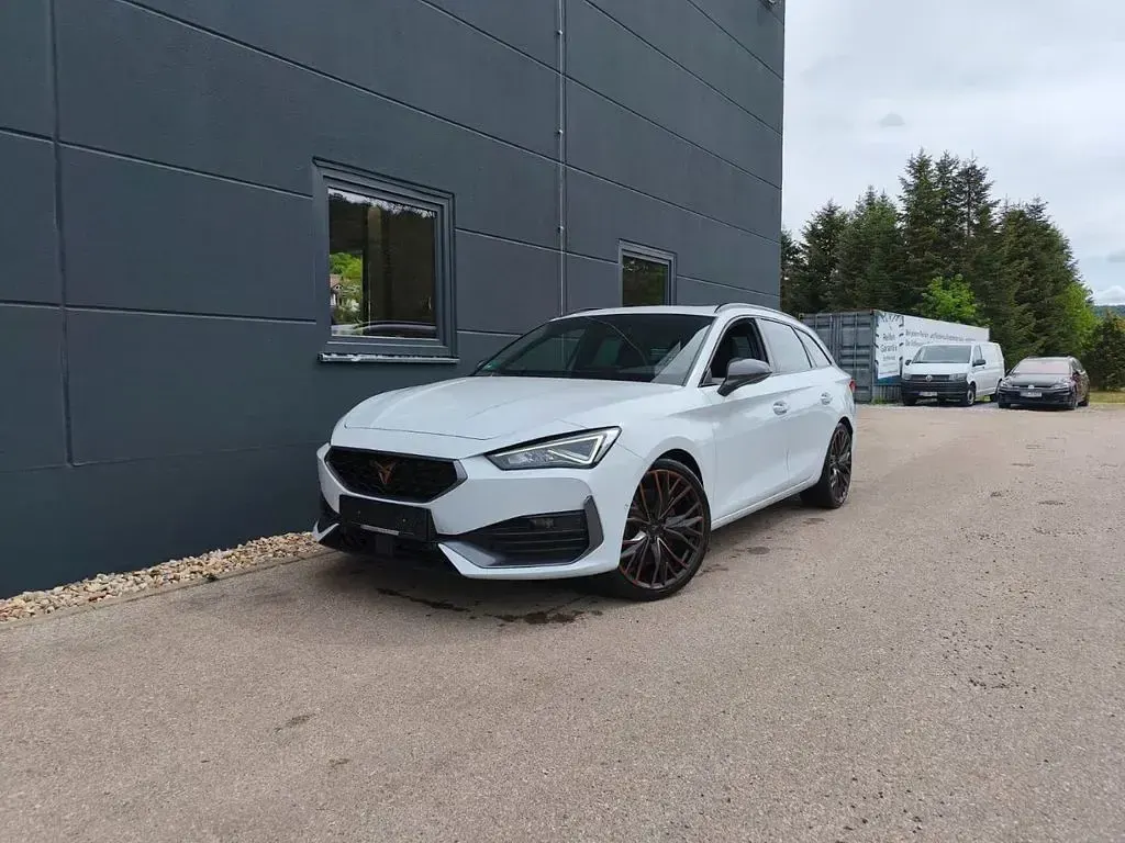 Gebraucht Cupra Leon VZ 310 PS (228 kW) 2023 Weiss Kombi