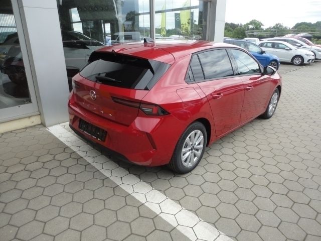 Gebraucht Opel Astra Enjoy 110 PS (80 kW) 2024 Farbig lackiert (rot Limousine