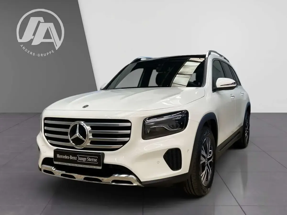 Gebraucht Mercedes GLB200 150 PS (110 kW) 2024 Weiß unilack polarweiß SUV