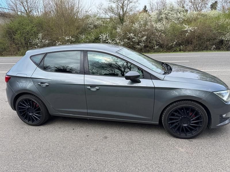 Gebraucht Seat Leon FR 150 PS (110 kW) 2016 Grau Limousine
