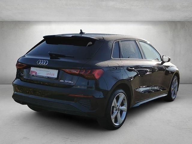Gebraucht Audi A3 Sportback e-tron S-Line 245 PS (180 kW) 2023 Mythosschwarz metallic Kleinwagen