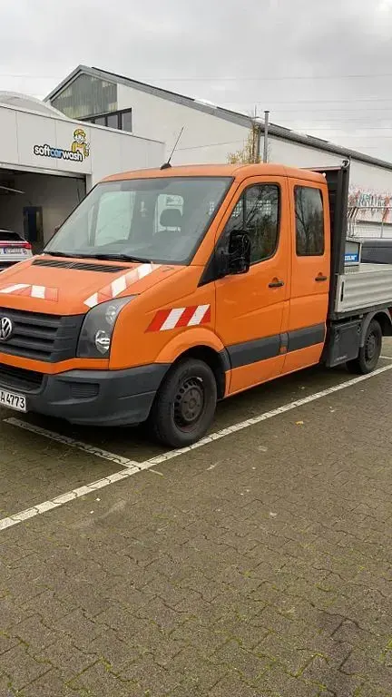 Gebraucht VW Crafter 136 PS (100 kW) 2014 Orange Van
