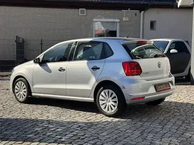 Używany VW Polo 75 KM (55 kW) 2017 Srebrny Hatchback