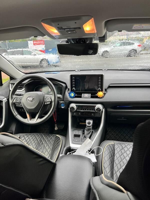 Schwarz Gebraucht 2022 Toyota RAV4 Hybrid Team SUV | 27.000 € - Bild 1/4