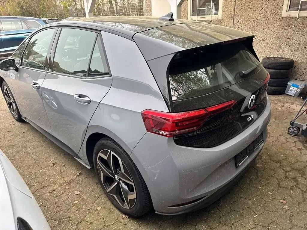Second-hand VW ID.3 Pro 150 kW (204 CP) 2023 Gri Hatchback