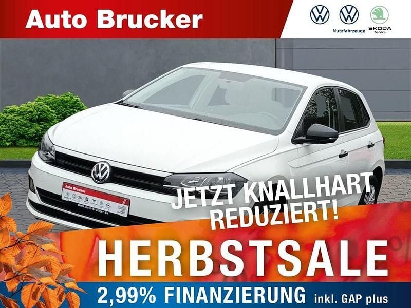 Weiß Gebraucht 2020 VW Polo Trendline Limousine | 12.470 € (Guter Preis) - Bild 1/4