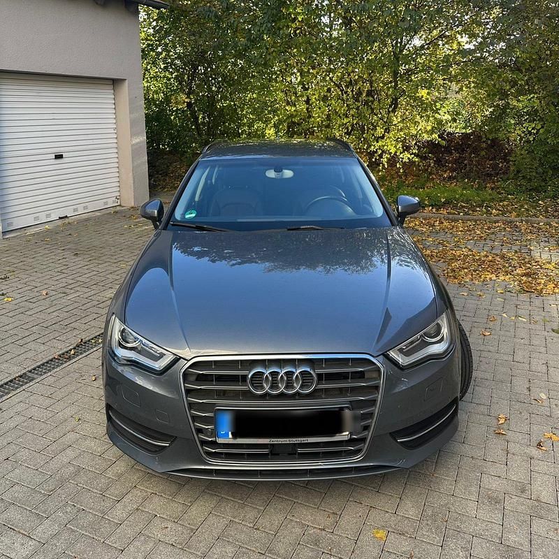 Gebraucht Audi A3 Comfort 150 PS (110 kW) 2015 Grau Kombi