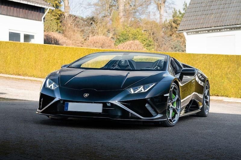 Gebraucht Lamborghini Huracán 610 PS (448 kW) 2021 Schwarz Cabrio