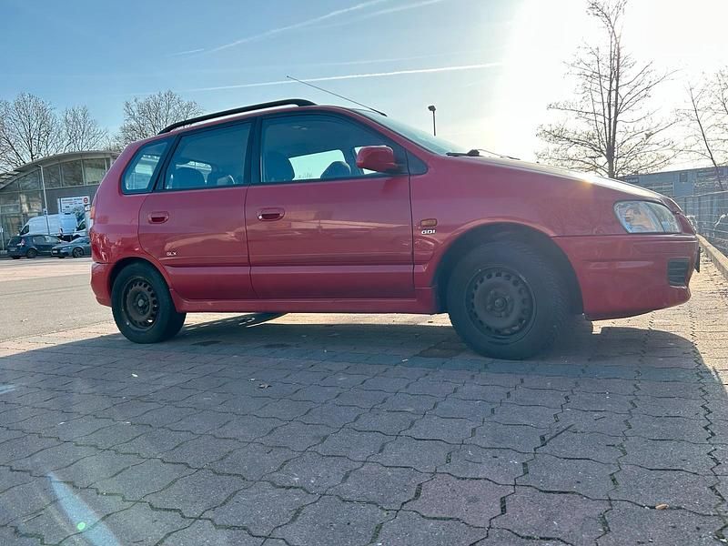 Usata Mitsubishi Space Star 122 CV (89 kW) 2000 Rosso Monovolume