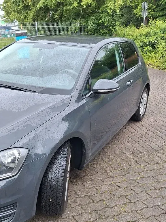 Gebraucht VW Golf VII 86 PS (63 kW) 2015 Grau Limousine