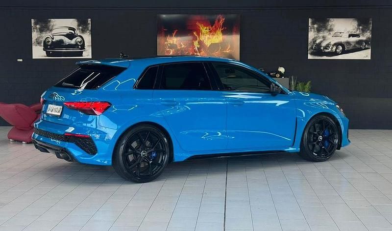 Gebraucht Audi RS3 Ambiente 400 PS (294 kW) 2021 Blau Limousine