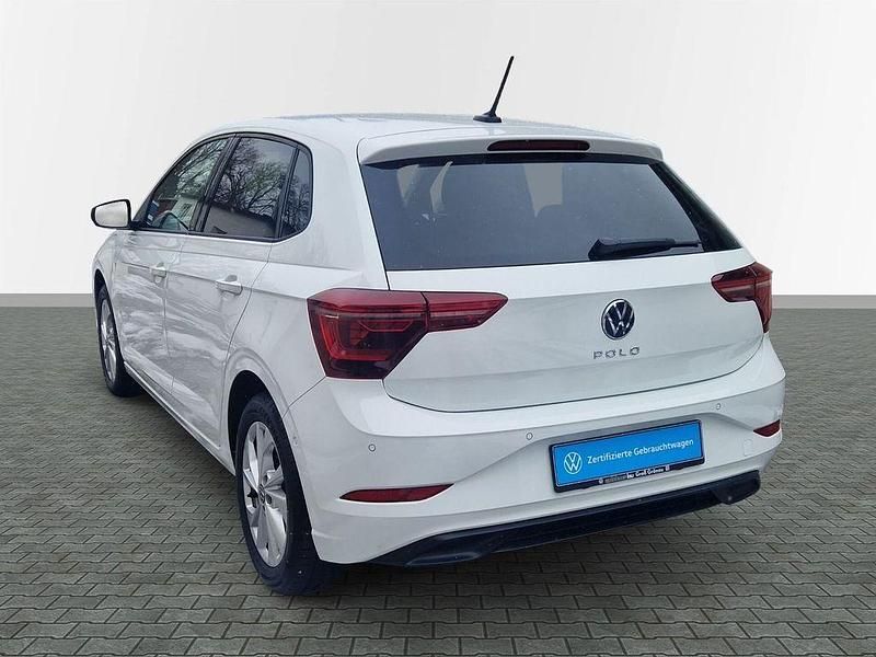 Gebraucht VW Polo Style 110 PS (80 kW) 2023 Weiß Kleinwagen