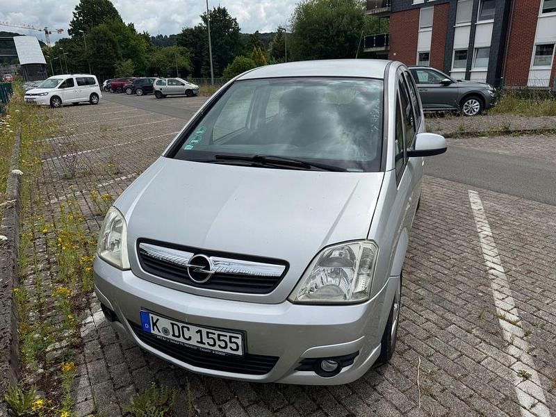 Silber Gebraucht 2008 Opel Meriva Van / Kleinbus | 2.499 € (Fairer Preis) - Bild 1/3