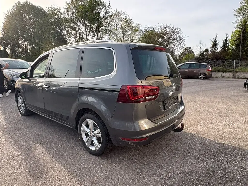 Gebraucht Seat Alhambra FR-Line 184 PS (135 kW) 2017 Grau Van / Kleinbus