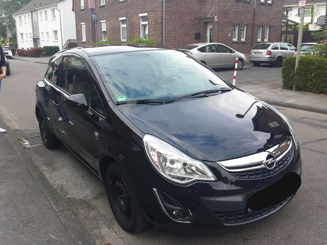 Gebraucht Opel Corsa 69 PS (50 kW) 2011 Schwarz metallic Limousine
