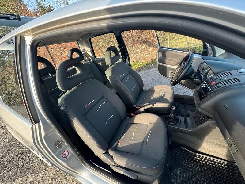 Gebraucht VW Lupo 50 PS (36 kW) 2003 Silber Kleinwagen