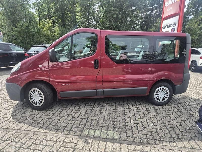 Gebraucht Renault Trafic 145 PS (106 kW) 2008 Rot Van / Kleinbus