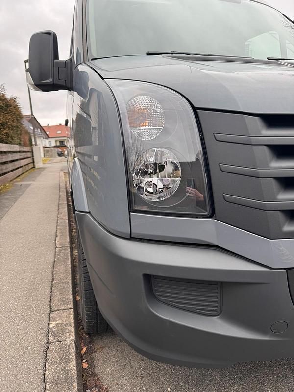 Gebraucht VW Crafter 109 PS (80 kW) 2012 Grau Van