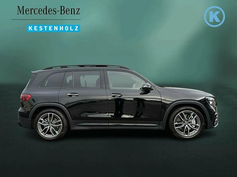 Second-hand Mercedes GLB35 AMG 306 CP (225 kW) 2024 Negru SUV