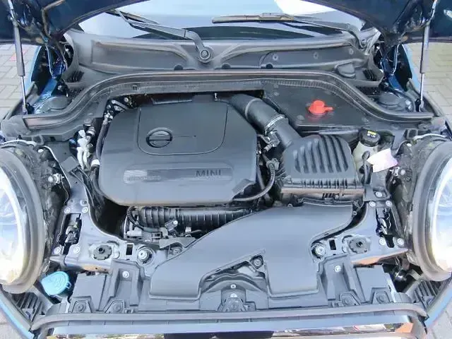 Gebraucht Mini Cooper 136 PS (100 kW) 2021 Andere Kleinwagen