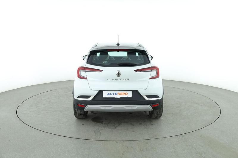 Gebraucht Renault Captur Intens 101 PS (74 kW) 2020 Weiß SUV
