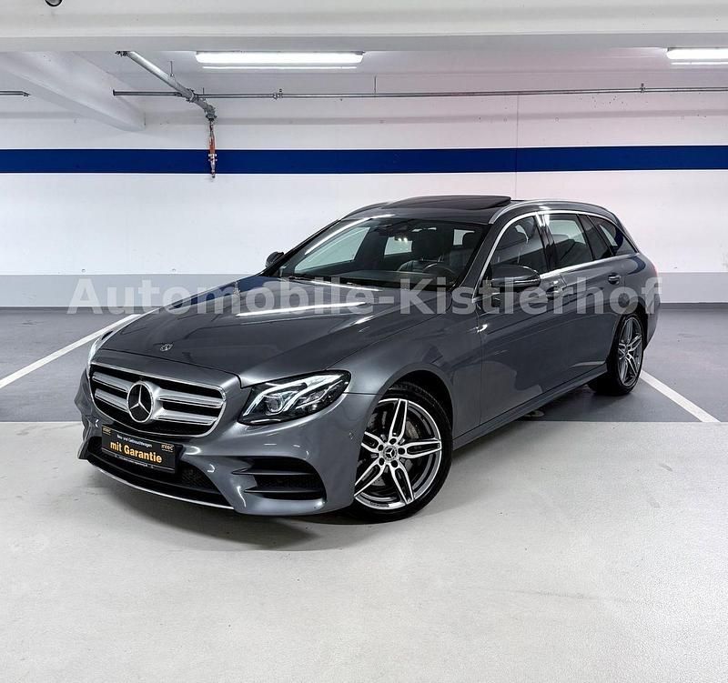 Grau Gebraucht 2019 Mercedes E400 Night Kombi | 32.000 € (Guter Preis) - Bild 1/4