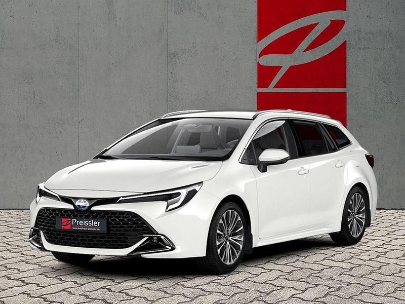 Weiß Gebraucht 2022 Toyota Corolla Team Kombi | 32.754 € (Teuer) - Bild 1/2