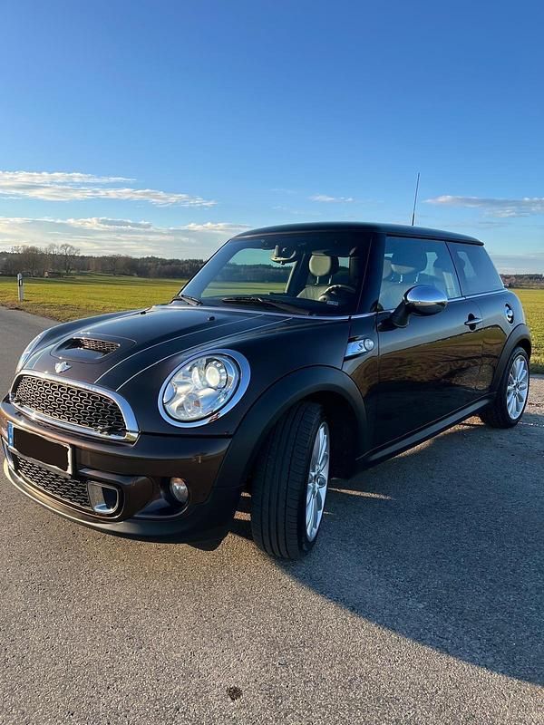 Gebraucht Mini Cooper S Coupé 184 PS (135 kW) 2011 Braun Coupé